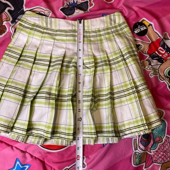 F21 green plaid skirt - Picture 8 of 8